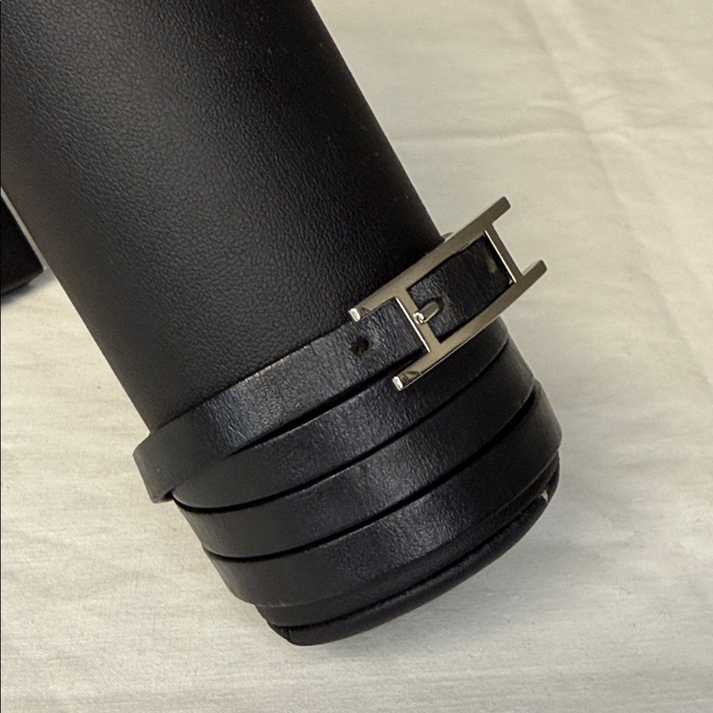 Hermès Hapi 3 Triple Wrap Black Leather Bracelet with Silver Buckle – EUC - Picture 3 of 5